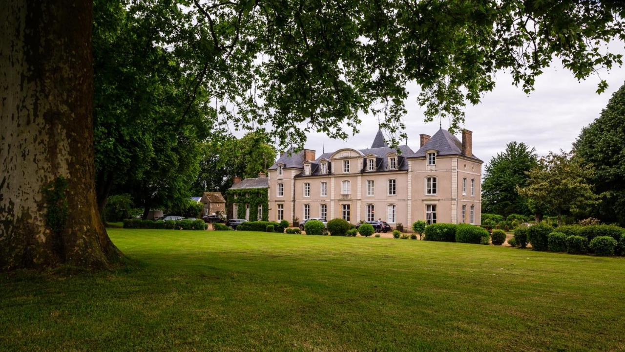 Hotel Haras De La Potardiere Crosmieres Exterior photo