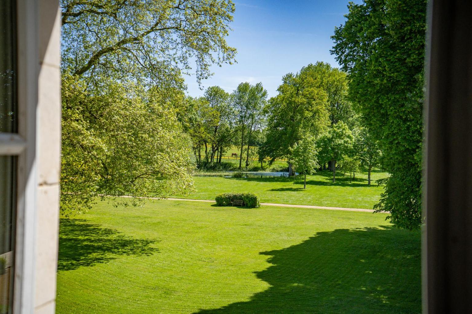 Hotel Haras De La Potardiere Crosmieres Exterior photo